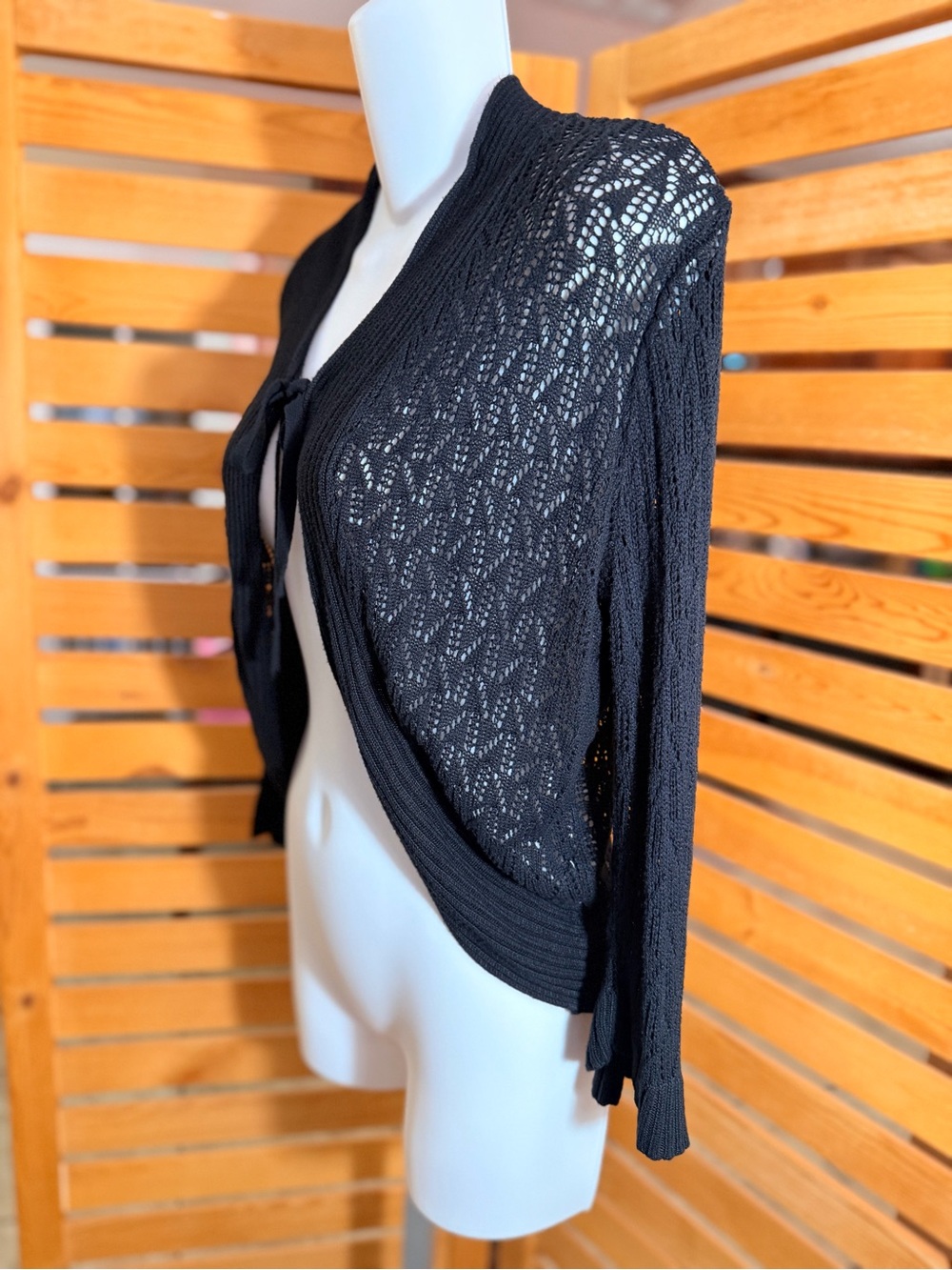 Black Tie-Front Open Knit Women's Cardigan Shrug - Picture 4 of 8